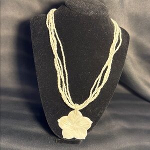 Mother of Pearl Floral Pendant Beaded Necklace 24” Boho Tropical Vacation Luau